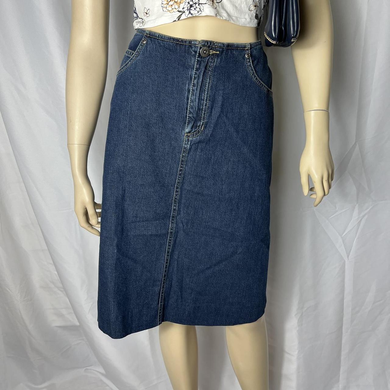 Vintage Lizwear by Liz newest Claiborne Jean Skirt Sz. 6