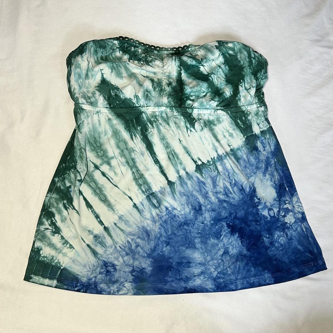blue+ green tie dye tube top fits like a womens size... - Depop