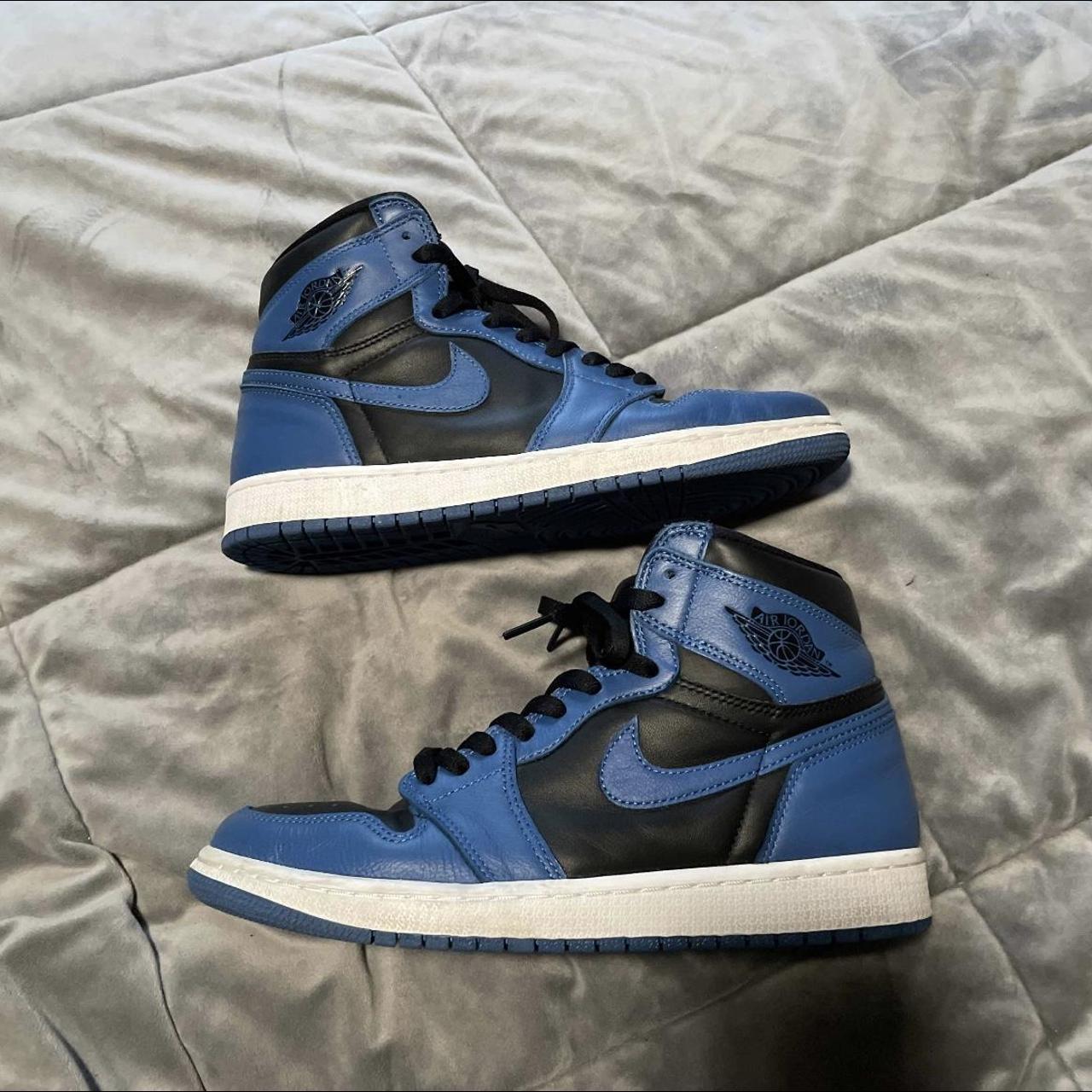 dark blue jordans