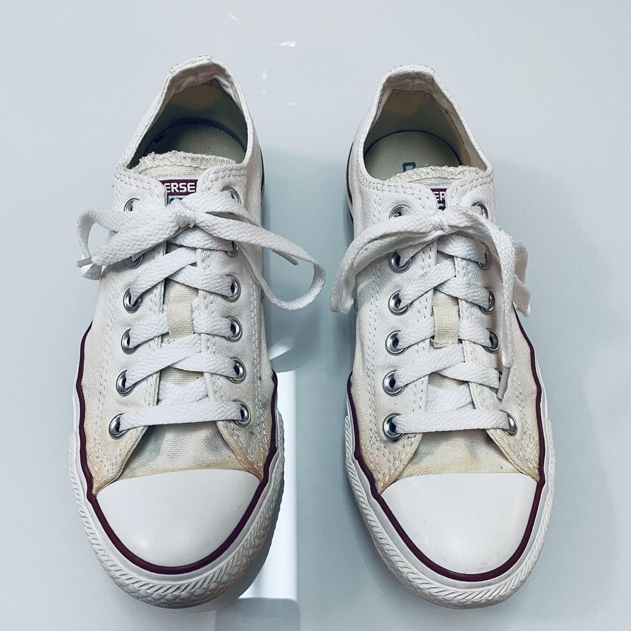 Classic on sale white chucks