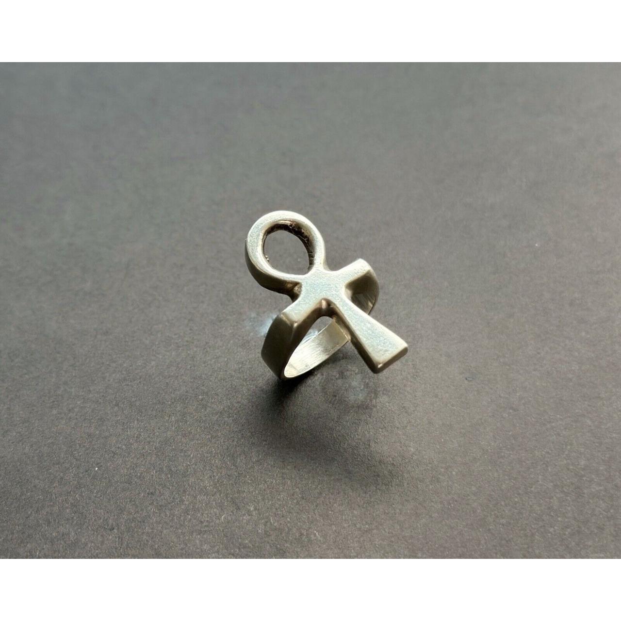 Silver on sale ankh ring