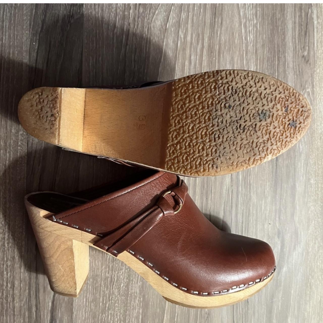 Mia women's sale clogs