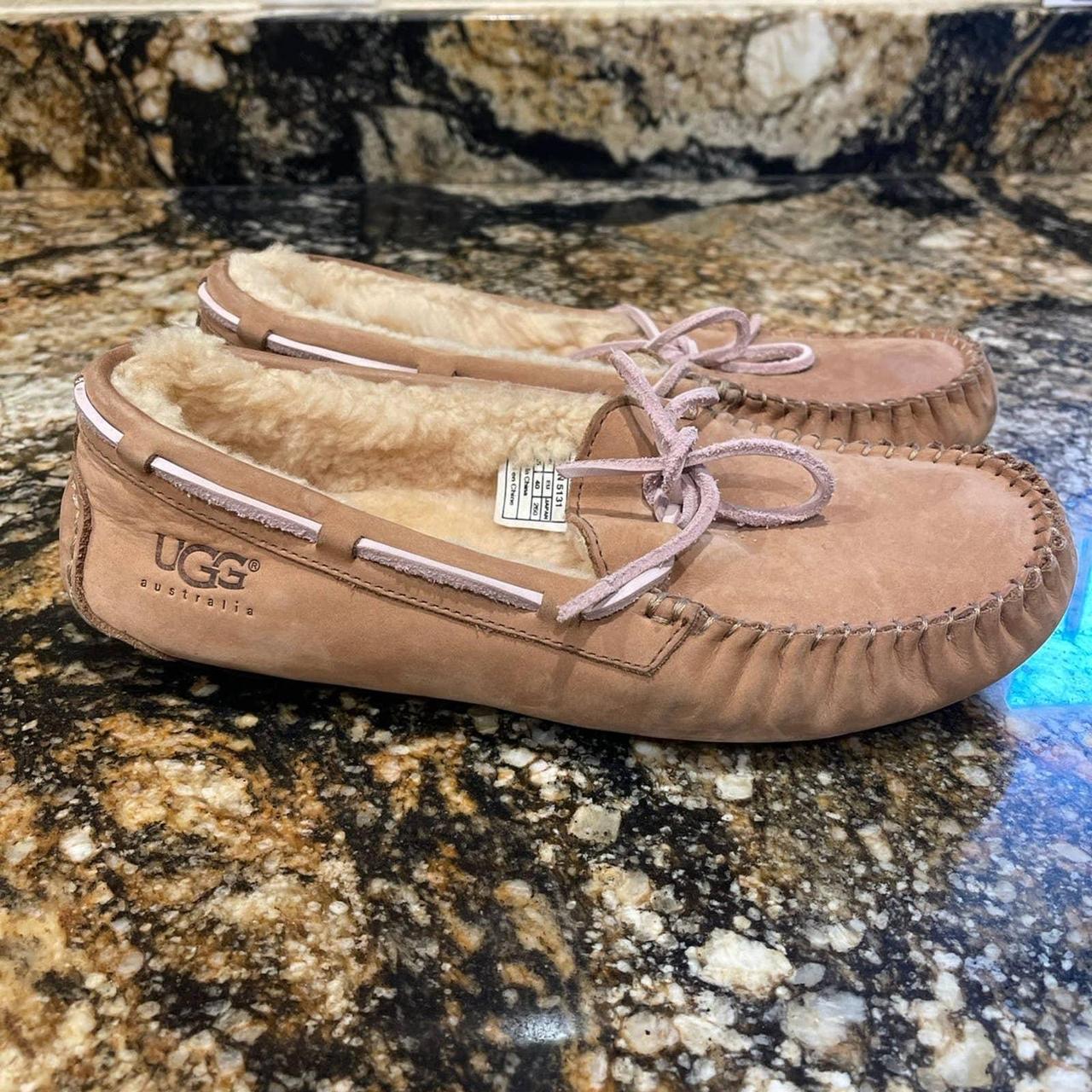 Ugg dakota water resistant on sale slipper