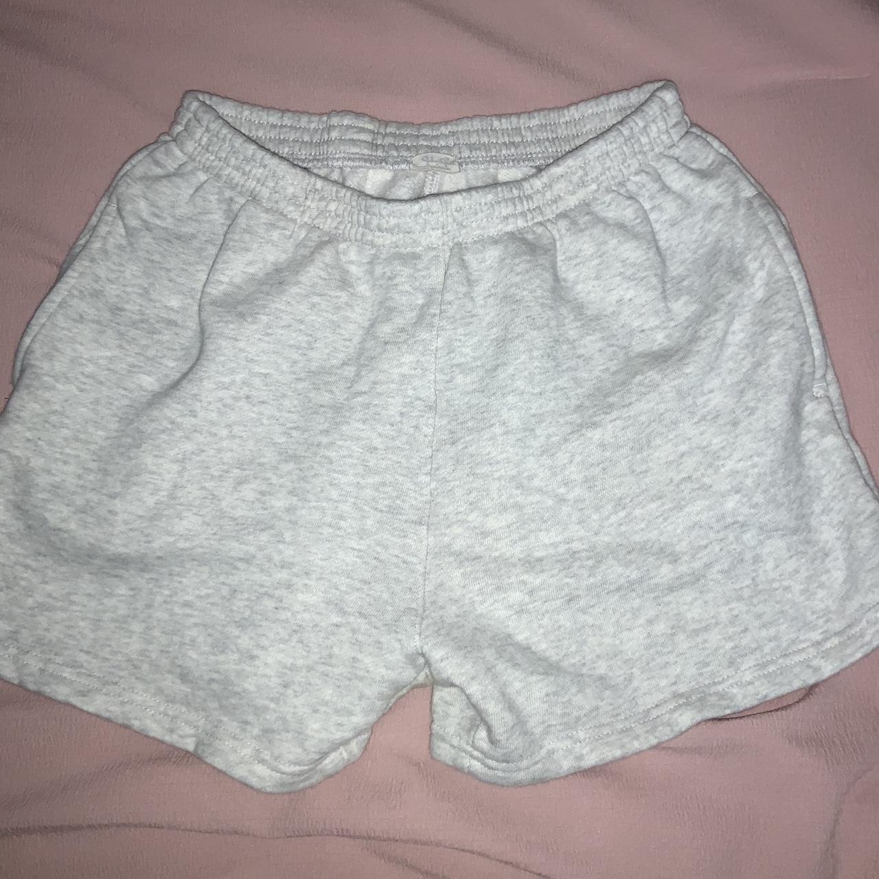 Brandy Melville Rosa Sweatshorts Like new perfect... Depop