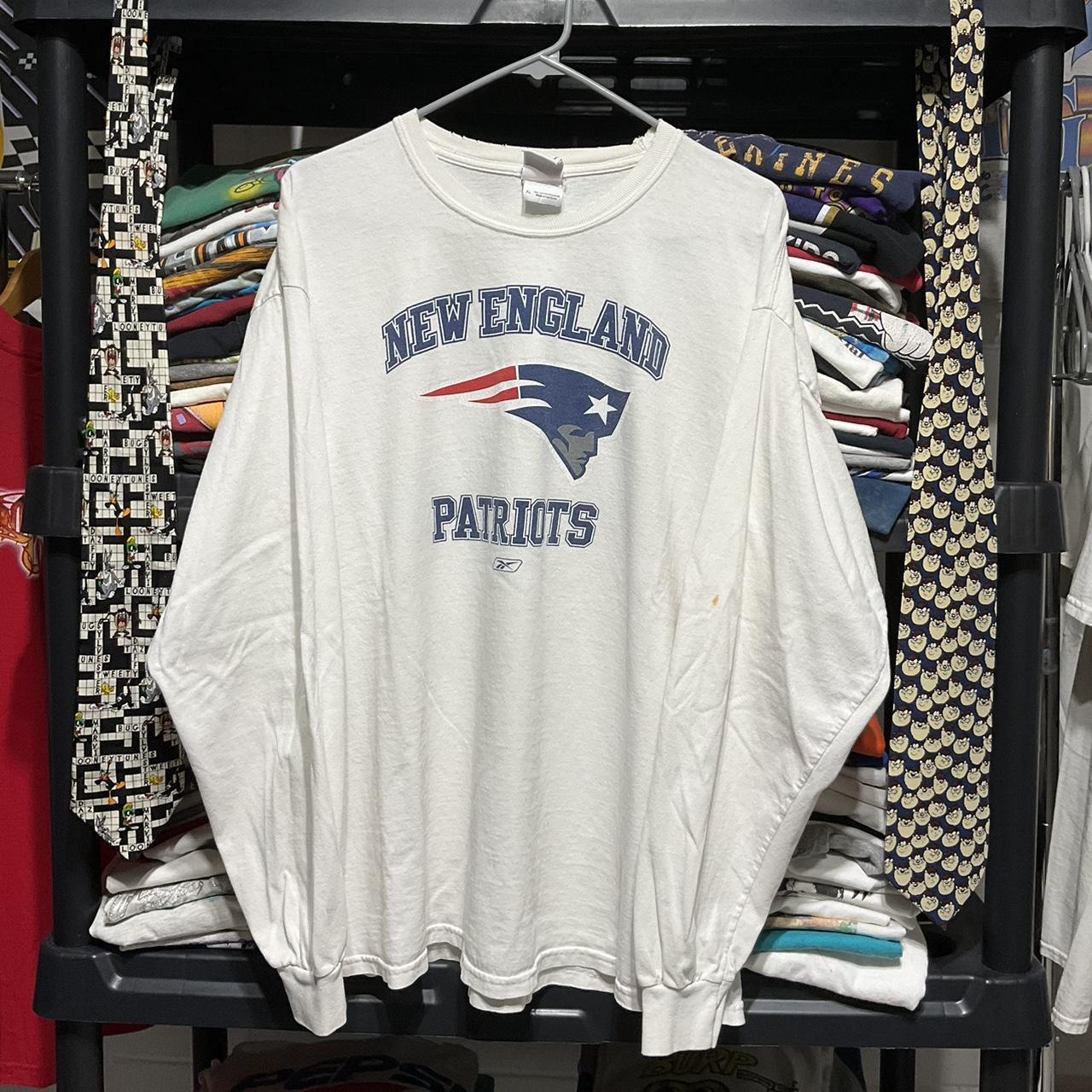 Unisex Mitchell & Ness New England Patriots Retro - Depop