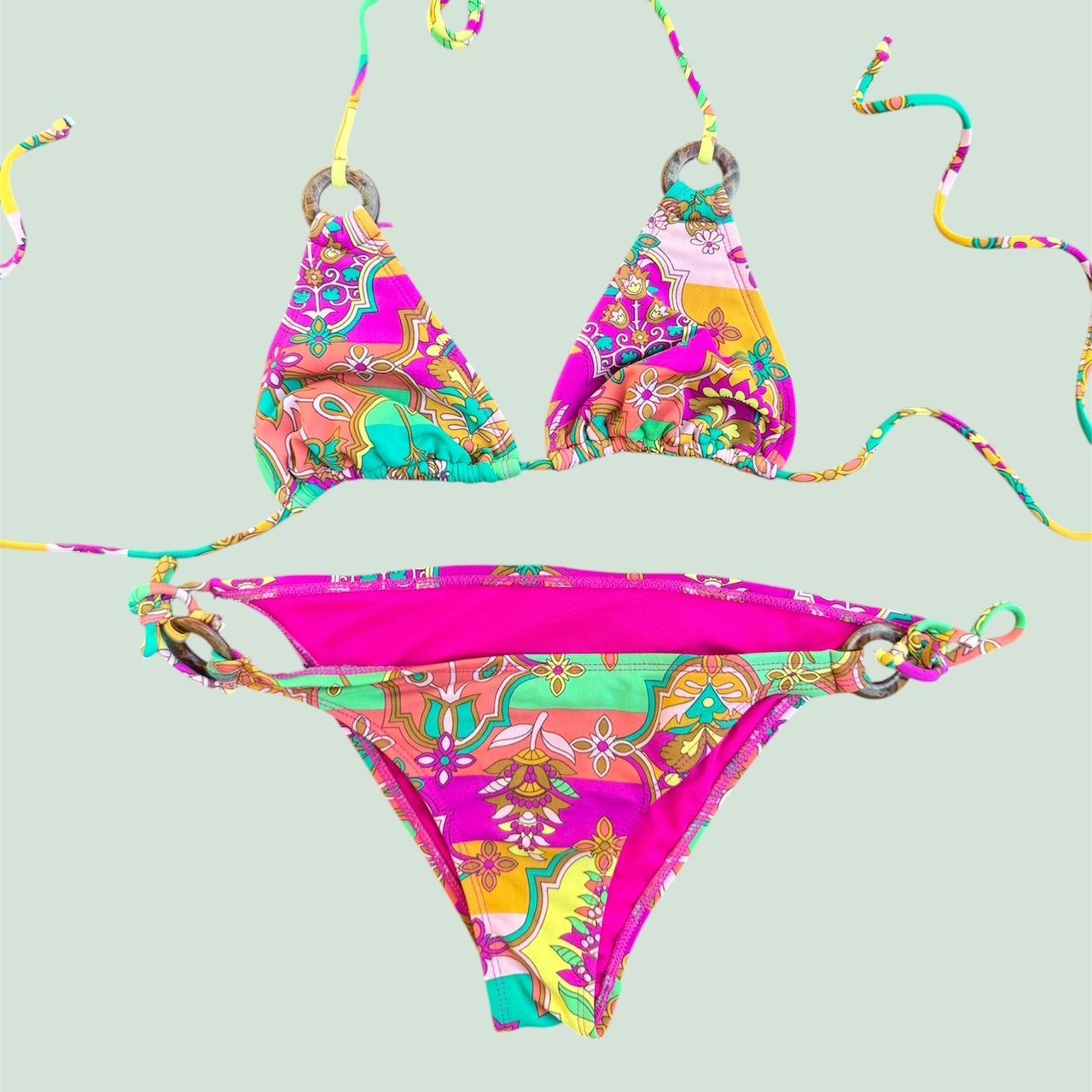 item listed by vintageheartss