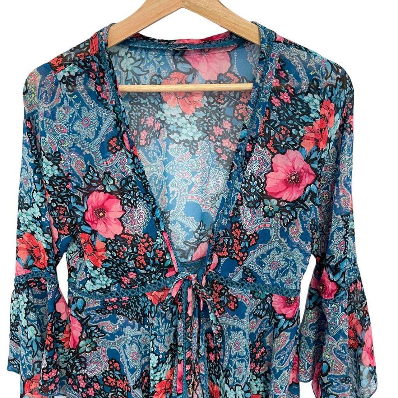 Laundry by Shelli Segal Swim Cover Size measures a... Depop