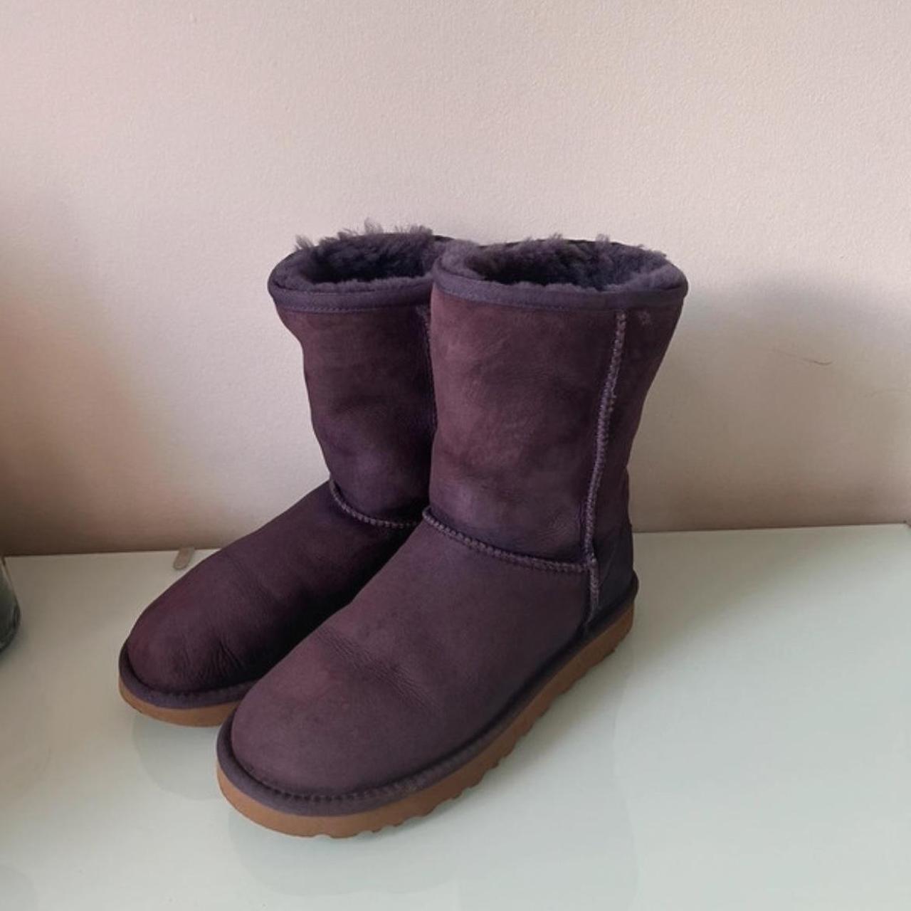 Port colored outlet uggs