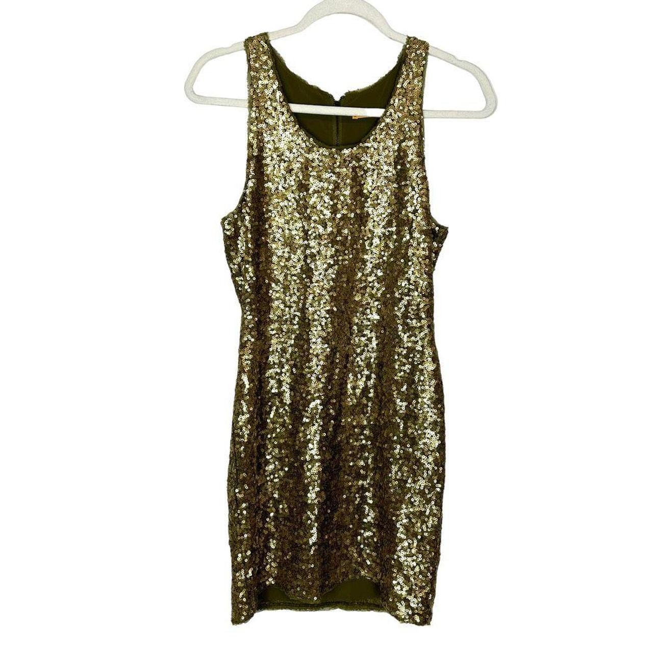 NWT Alice + Olivia Pale Gold Sequin & Crystals Sleeveless Blouse Size Medium newest