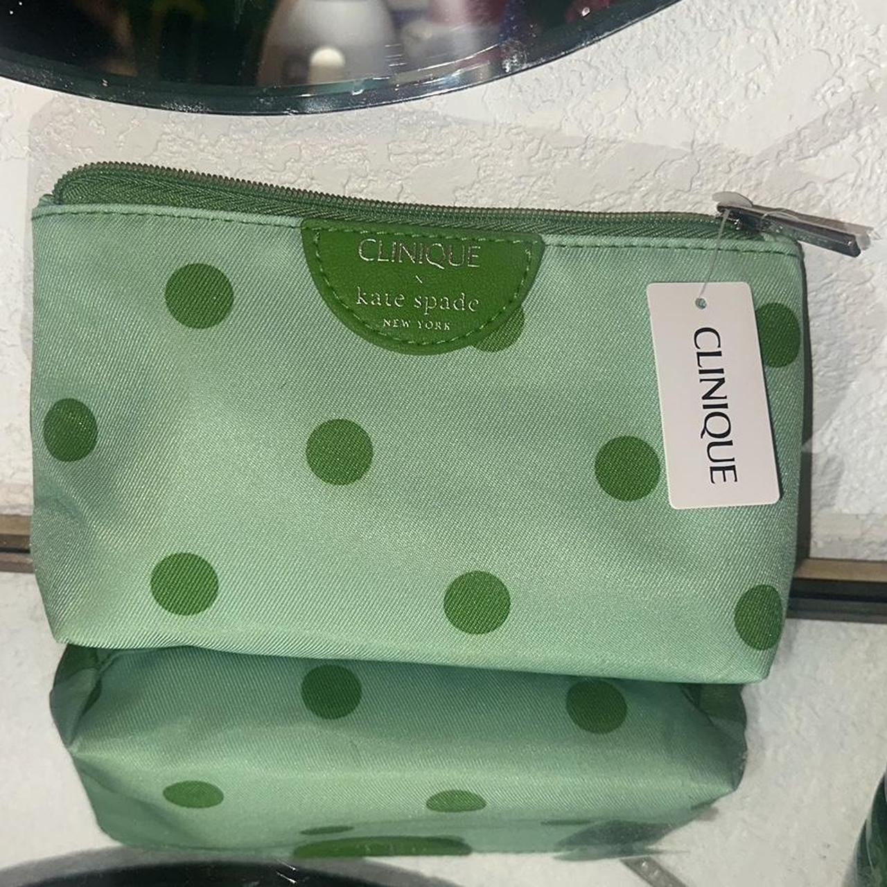 Kate spade polka discount dot makeup bag