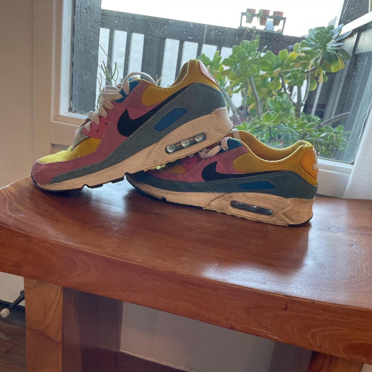 colourful air max