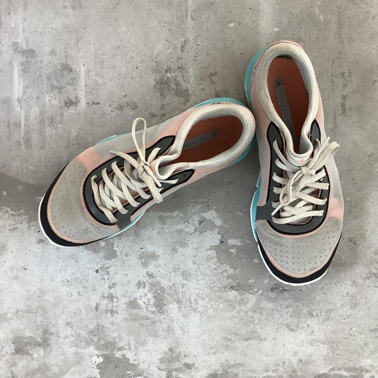 item listed by oonaboolass
