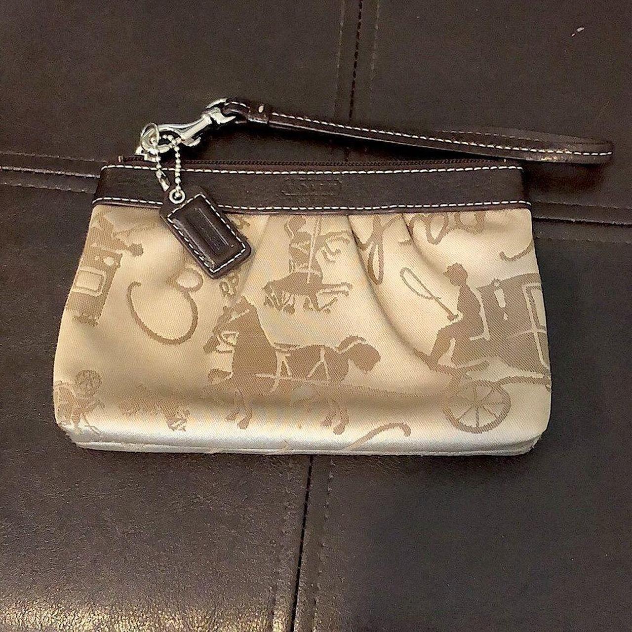 Horse and carriage online coach wallet