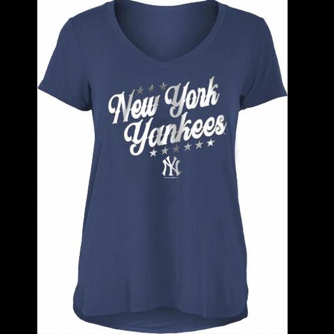 New Era Women's New York Yankees Navy T-Shirt