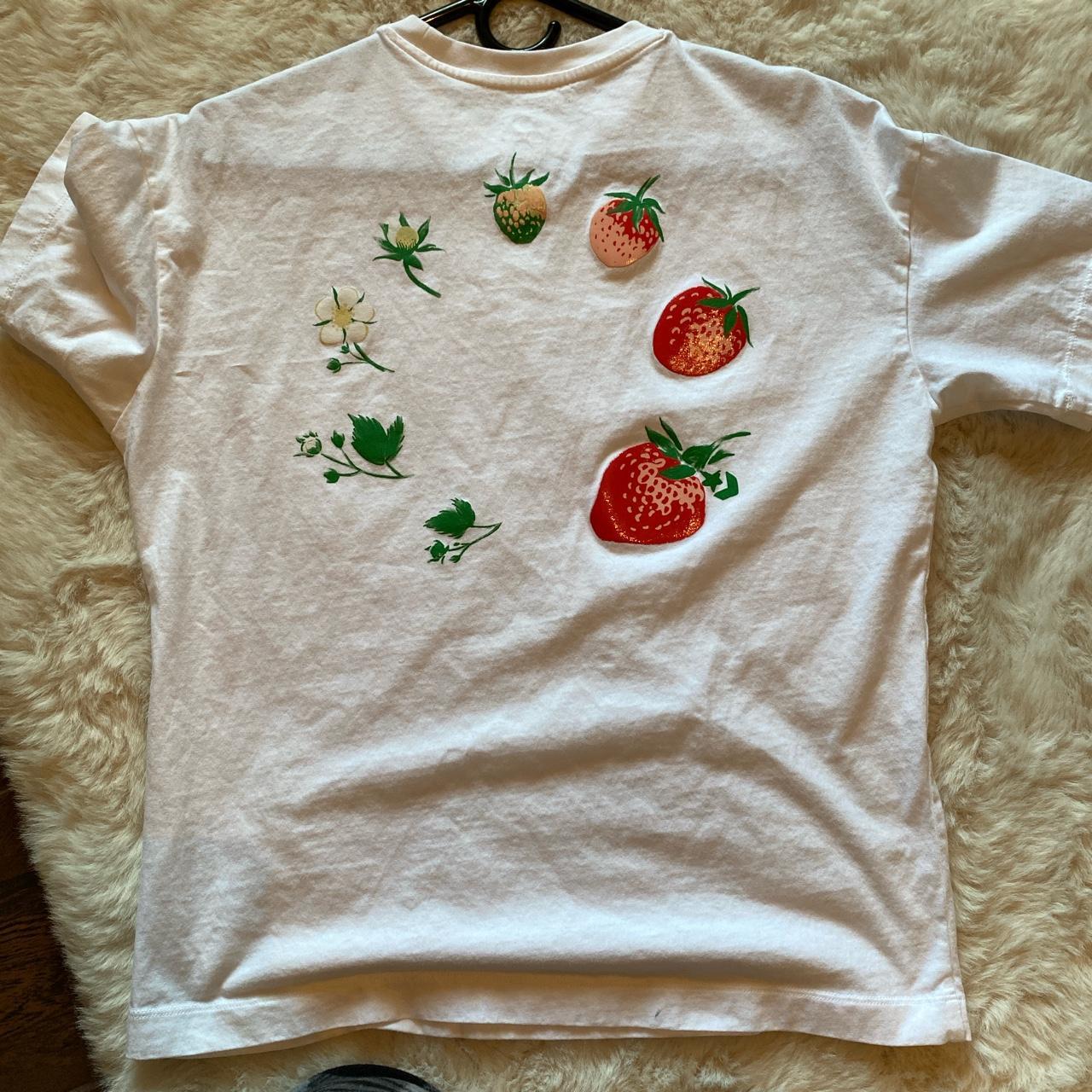 converse really cute strawberry shirt sizs xs fits... - Depop