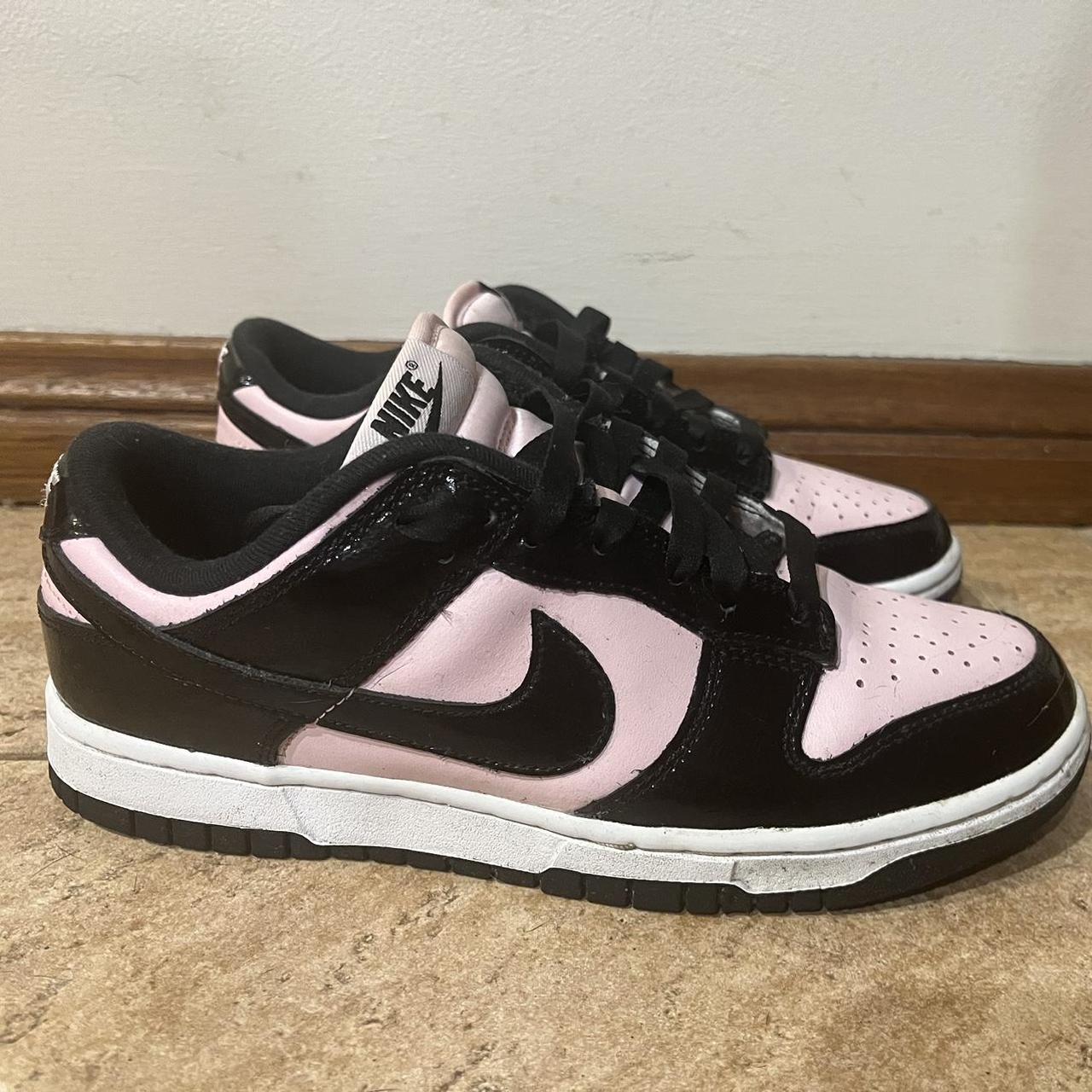 dunk low black pink