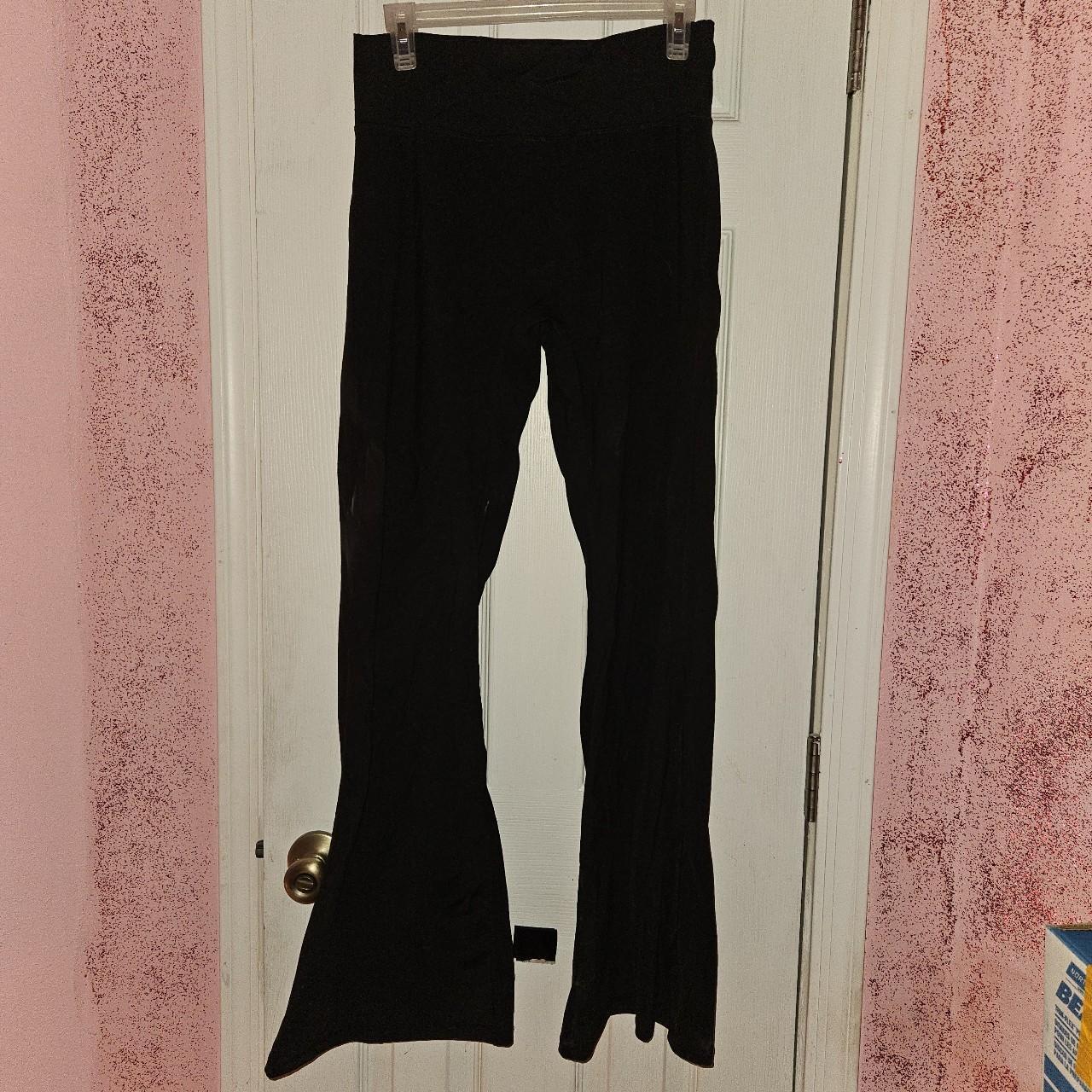 item listed by pinkvllama