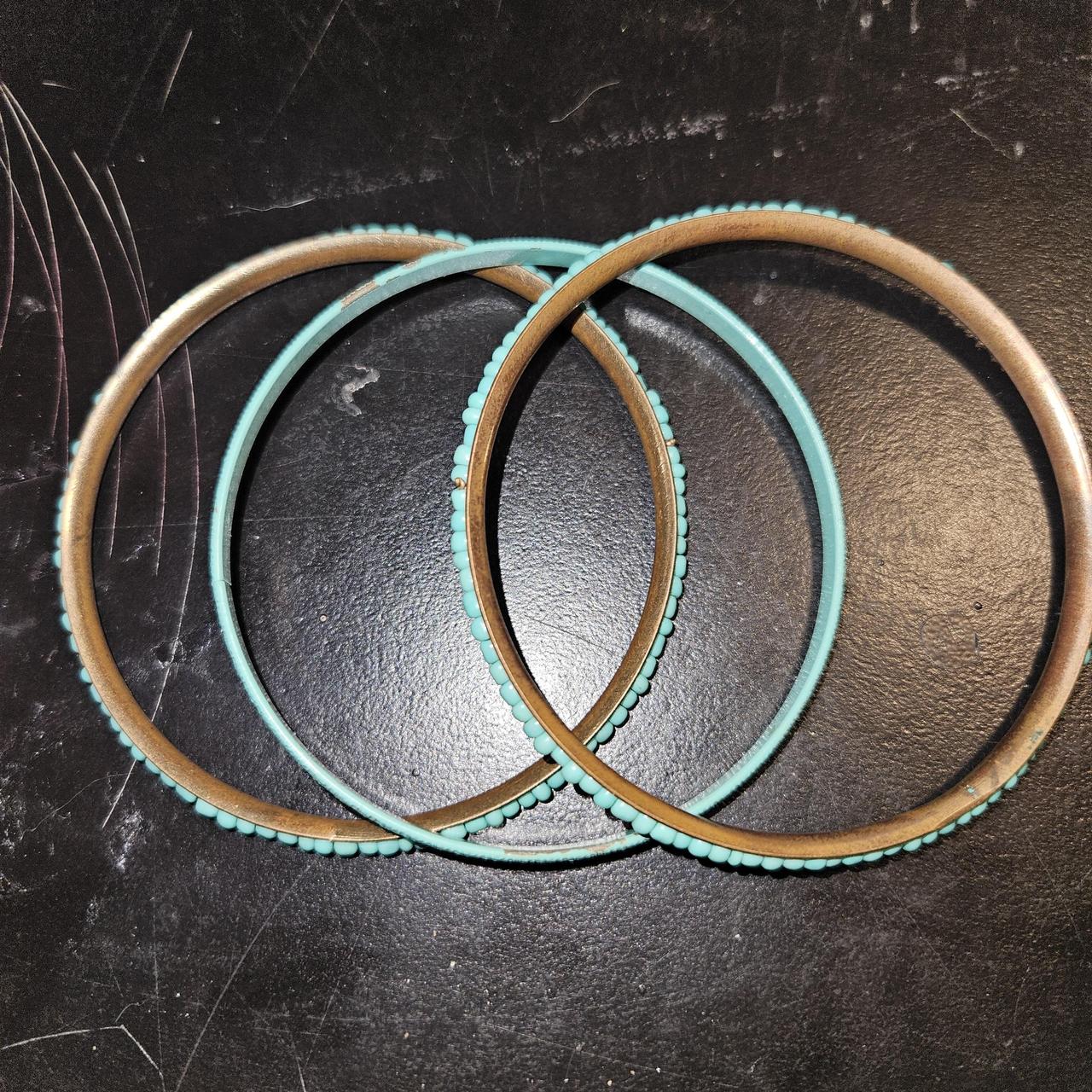 item listed by pinkvllama