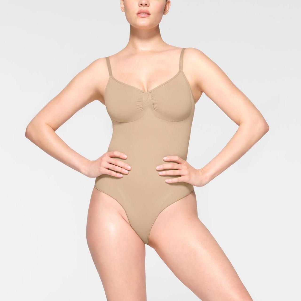 Skims Sculpting Bodysuit good with Snaps in Sand