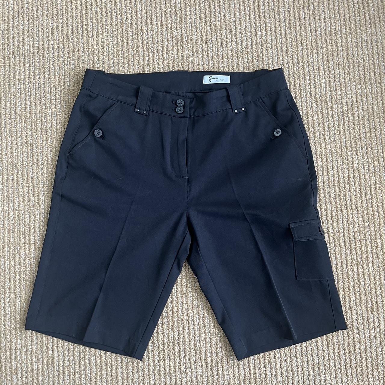 Greg Norman Women’s Bermuda Black Side Pocket Light... - Depop