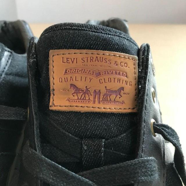 Levi s Shoes Men Sneakers Canvas Low Top Monterey Depop