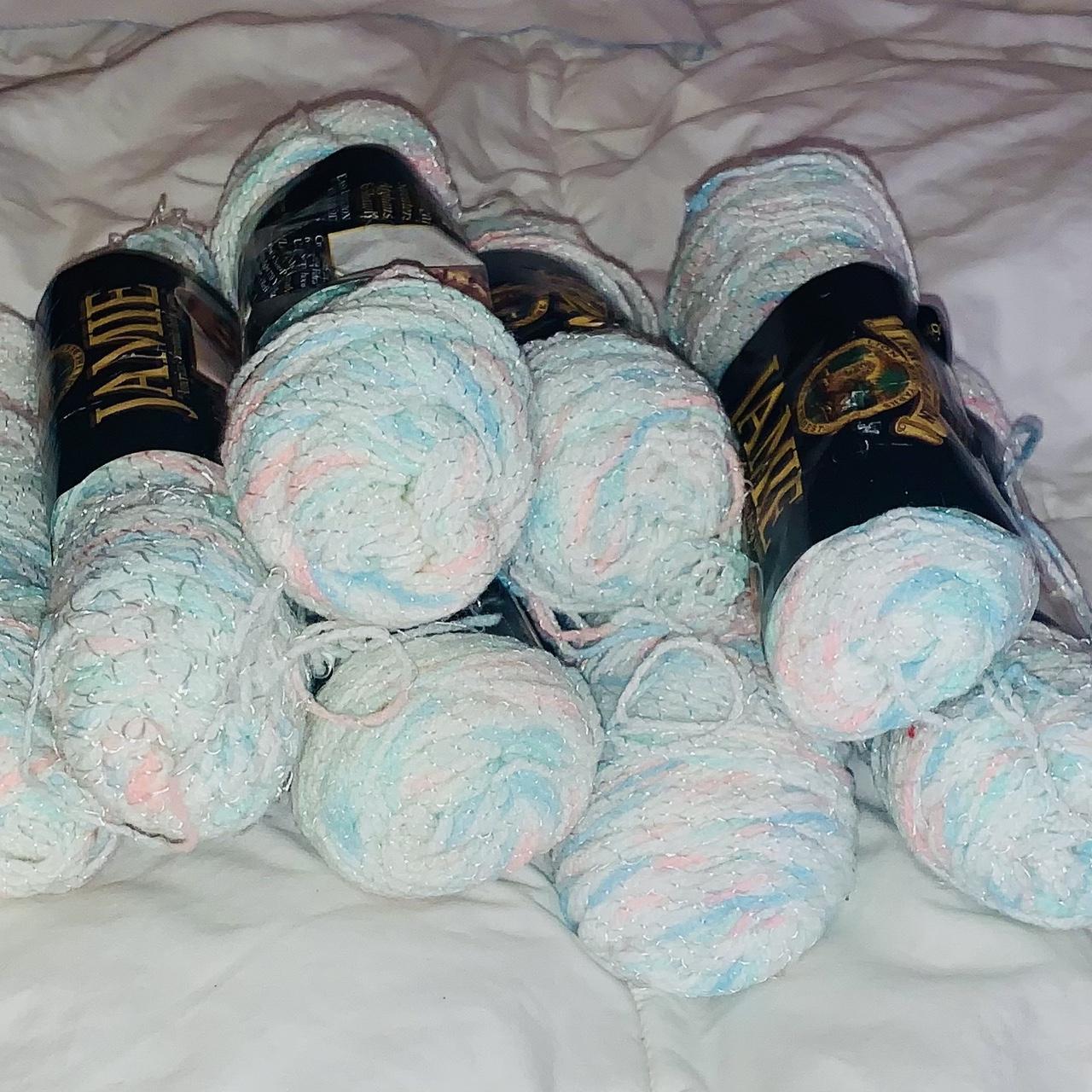 Lions brand yarn lot of 8 skeins Jamie - Depop