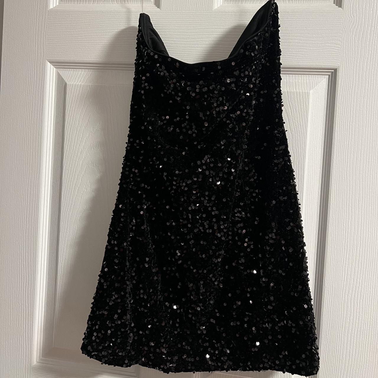 Black Sequin Mini Dress Worn once, very cute!! XL... - Depop