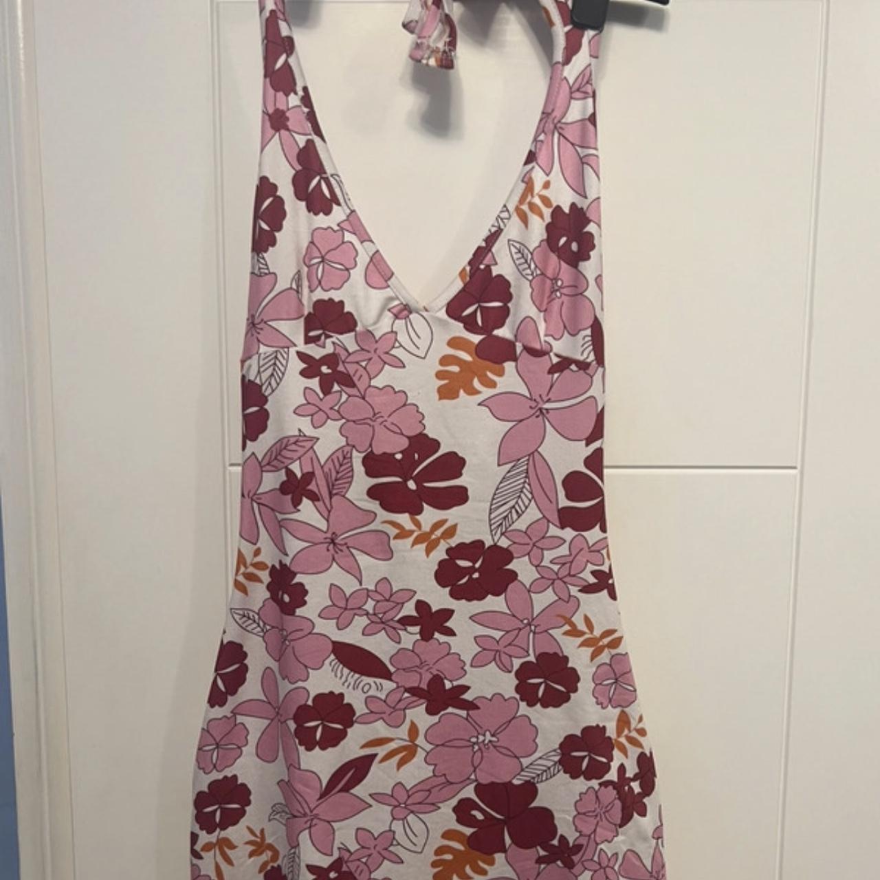 Halter neck beach dress - Depop