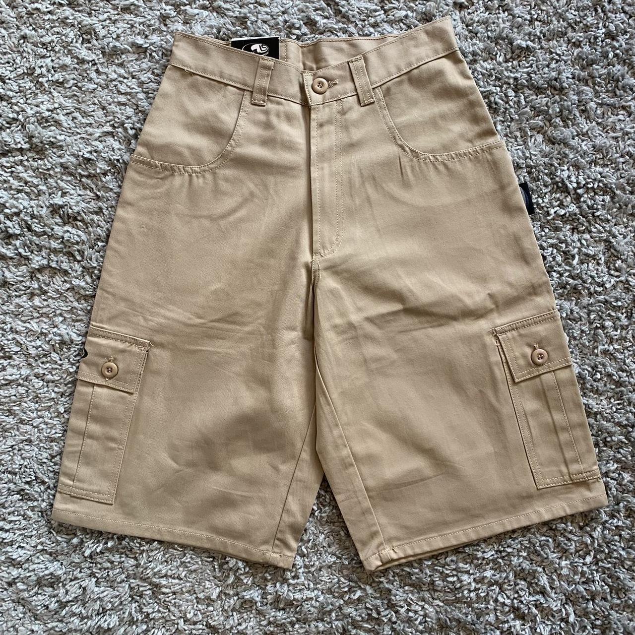 JNCO Men's Khaki Shorts | Depop