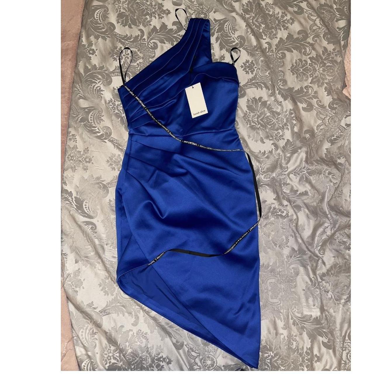 Lavish Alice blue midi dress Size 8 Brand new with... - Depop