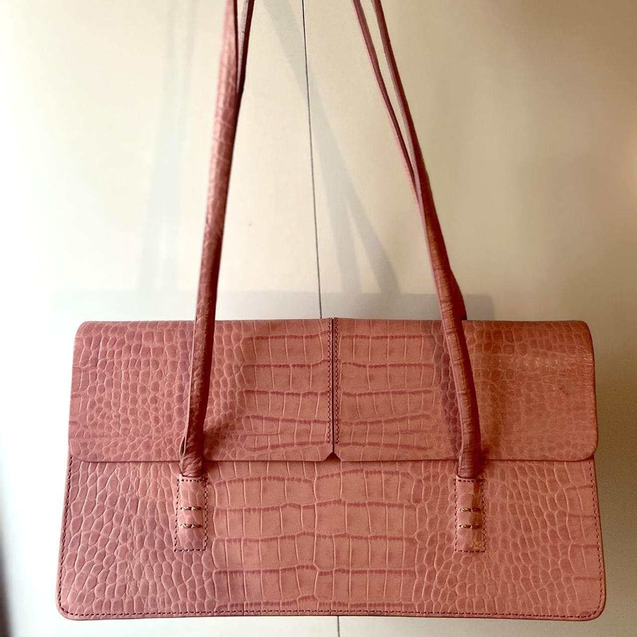 Pink Alfani leather purse Excellent condition Depop