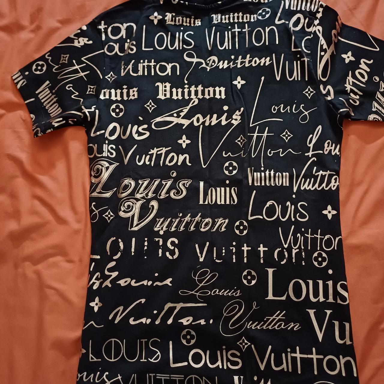 Louis Vuitton casual t-shirt mens short sleeve great - Depop