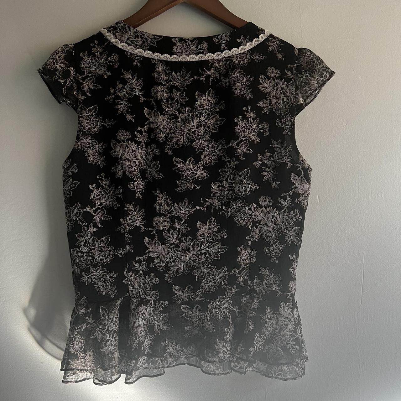 2000s vintage Ann Taylor loft black and white floral... - Depop