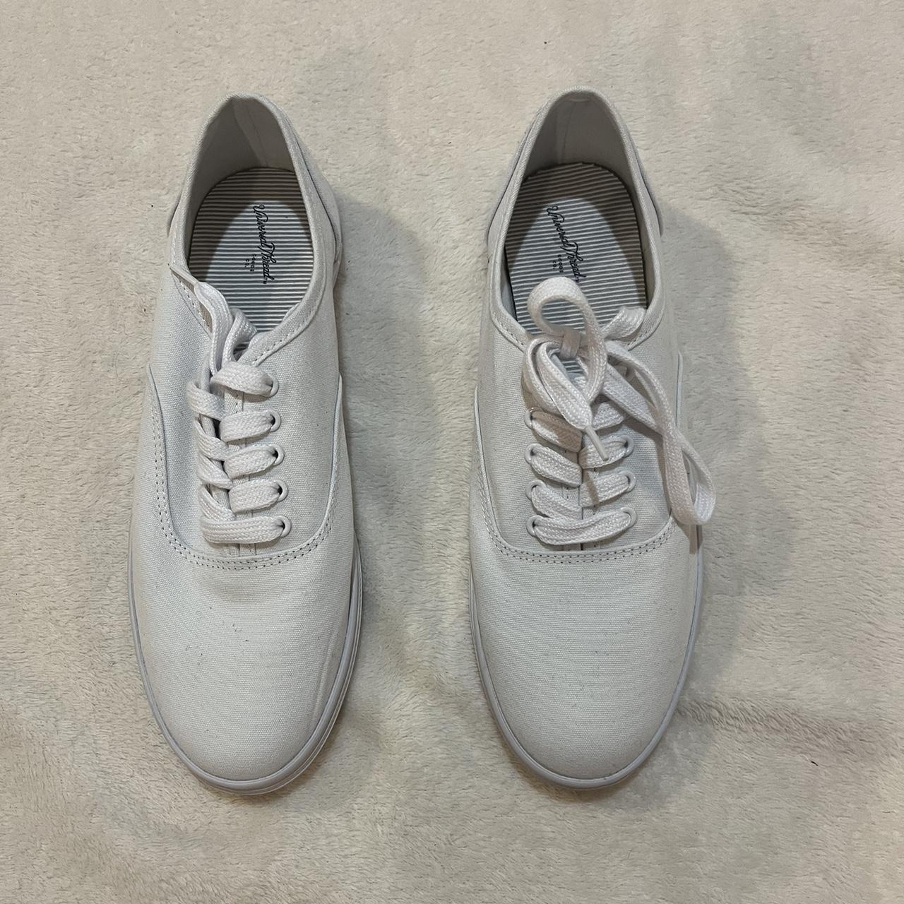 Target canvas hot sale shoes mens