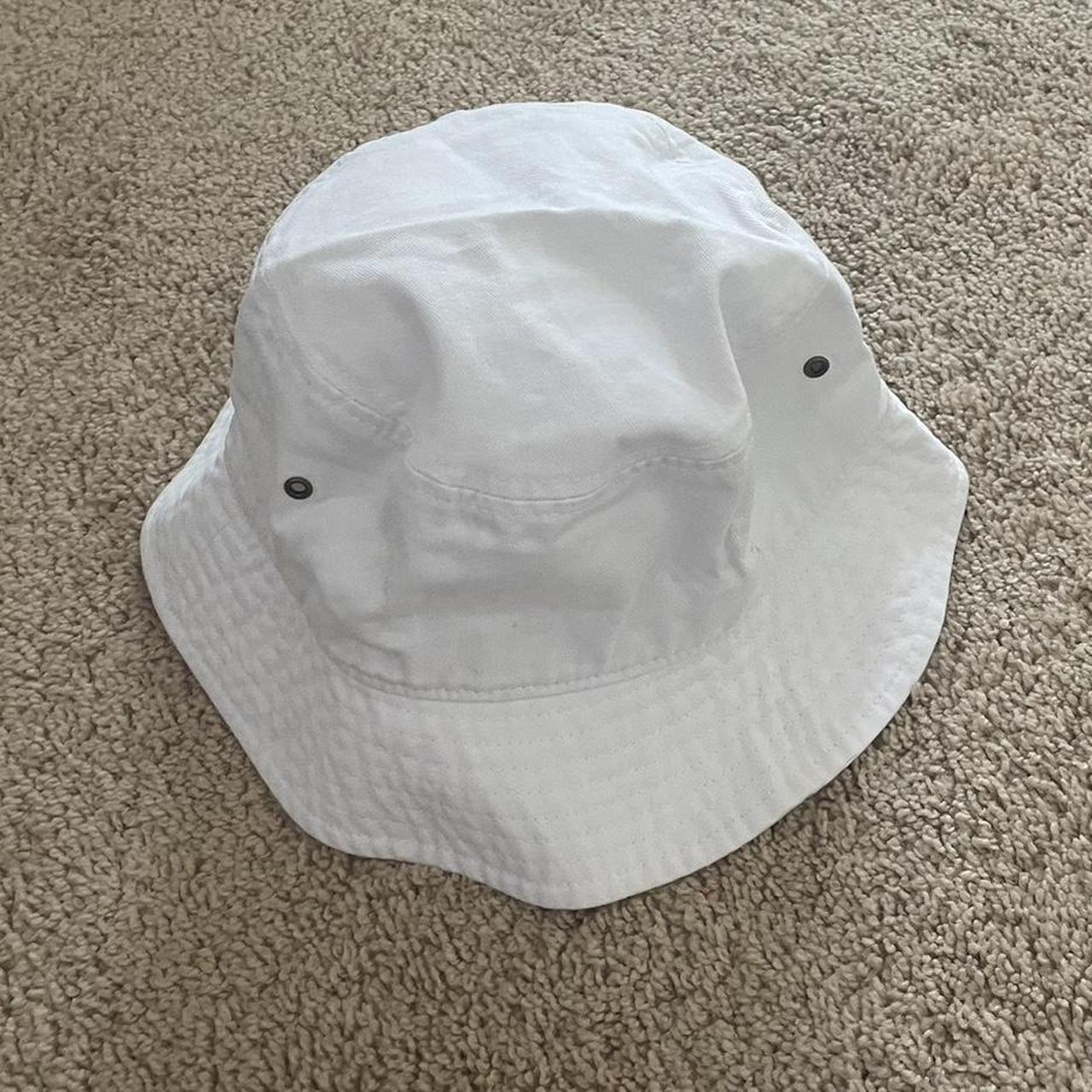 Old Navy Women's White Hat Depop
