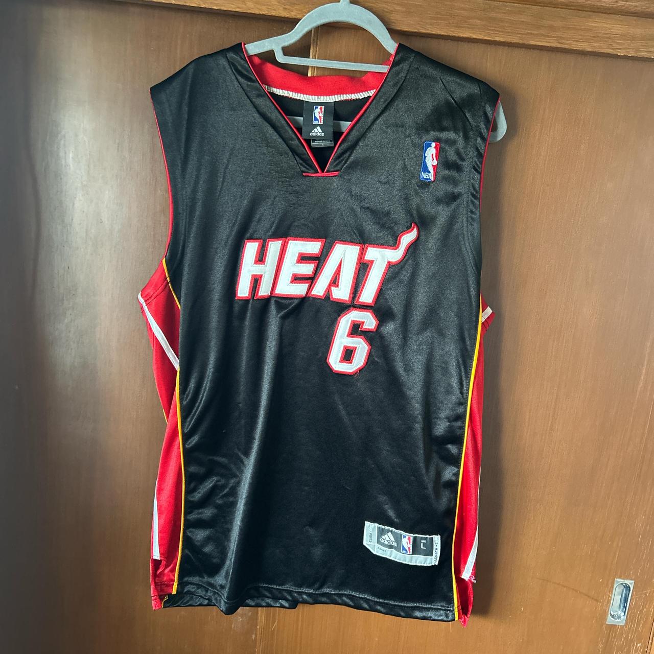 stitched lebron jersey
