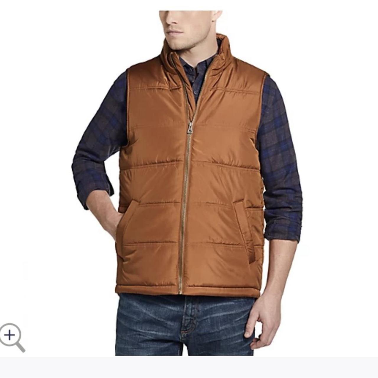 A great retro puffer vest from a quality brand. It’s... Depop