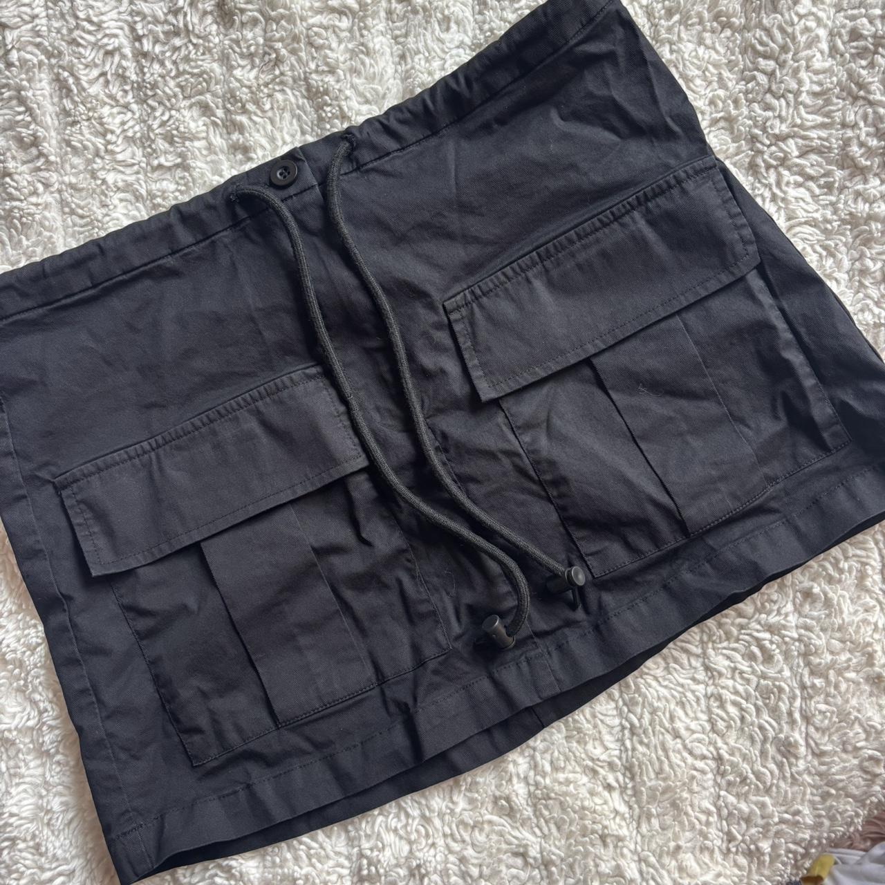 PacSun Women's Skirt Black XS – black cargo skirt never work