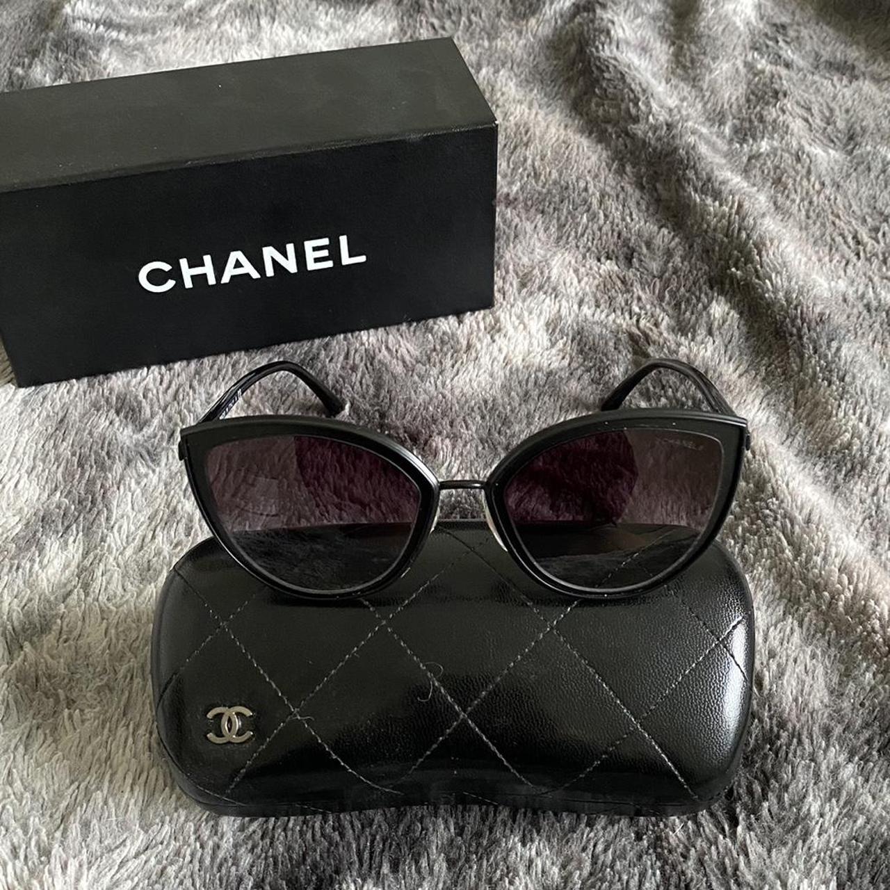 Chanel Women's Black Sunglasses Depop