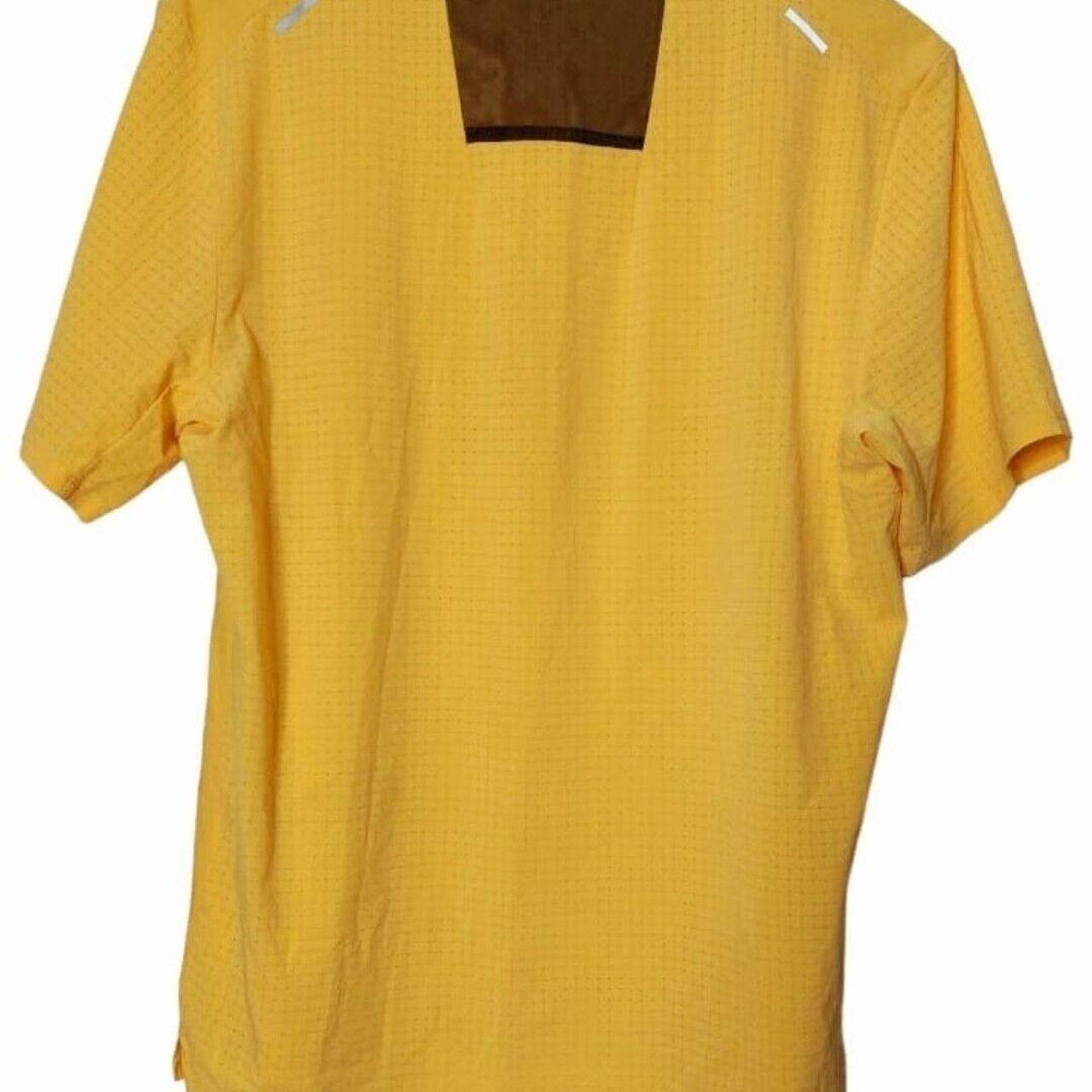 Nike Men's Yellow Tshirt Depop