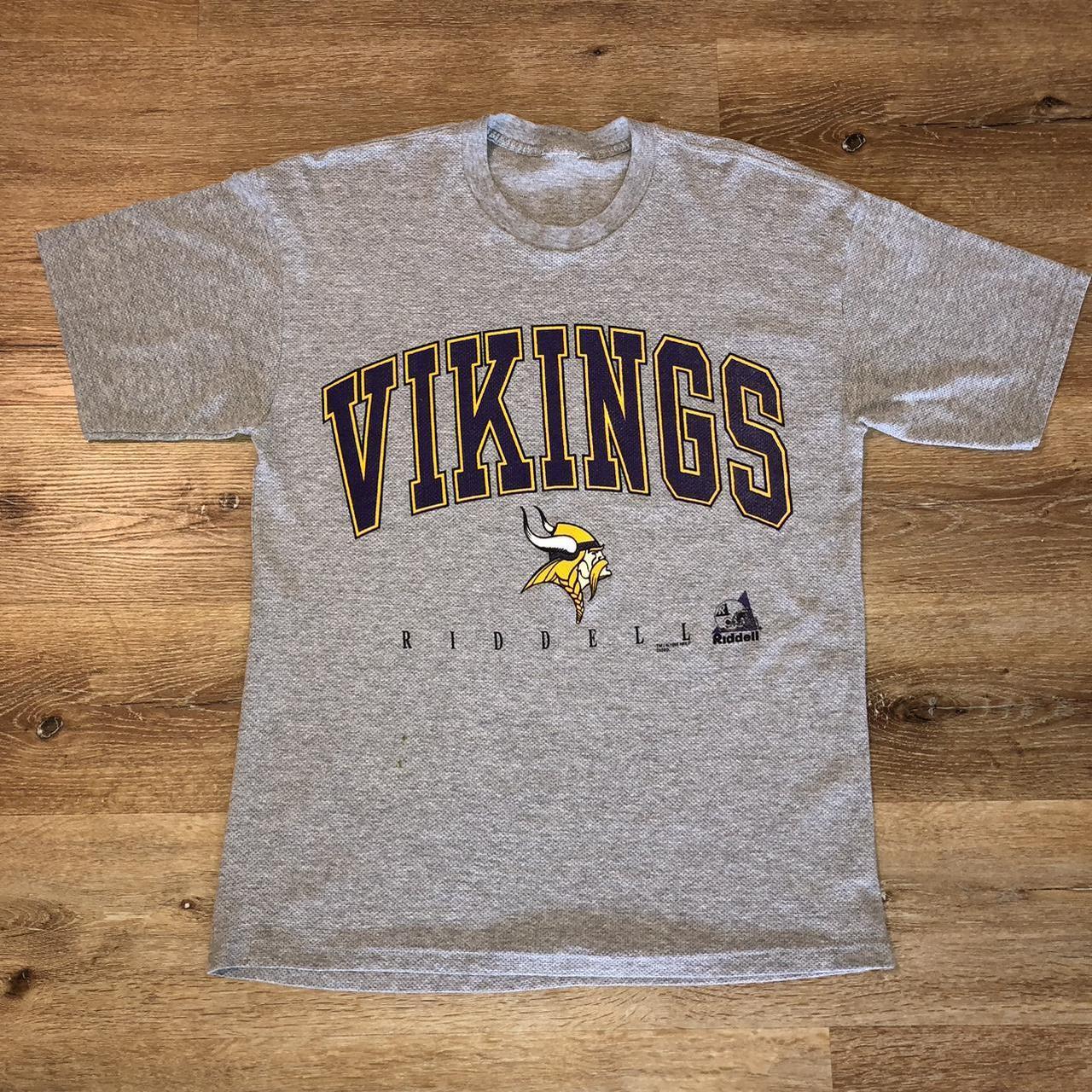 Basic Minnesota Vikings Tee.  Great condition, No - Depop