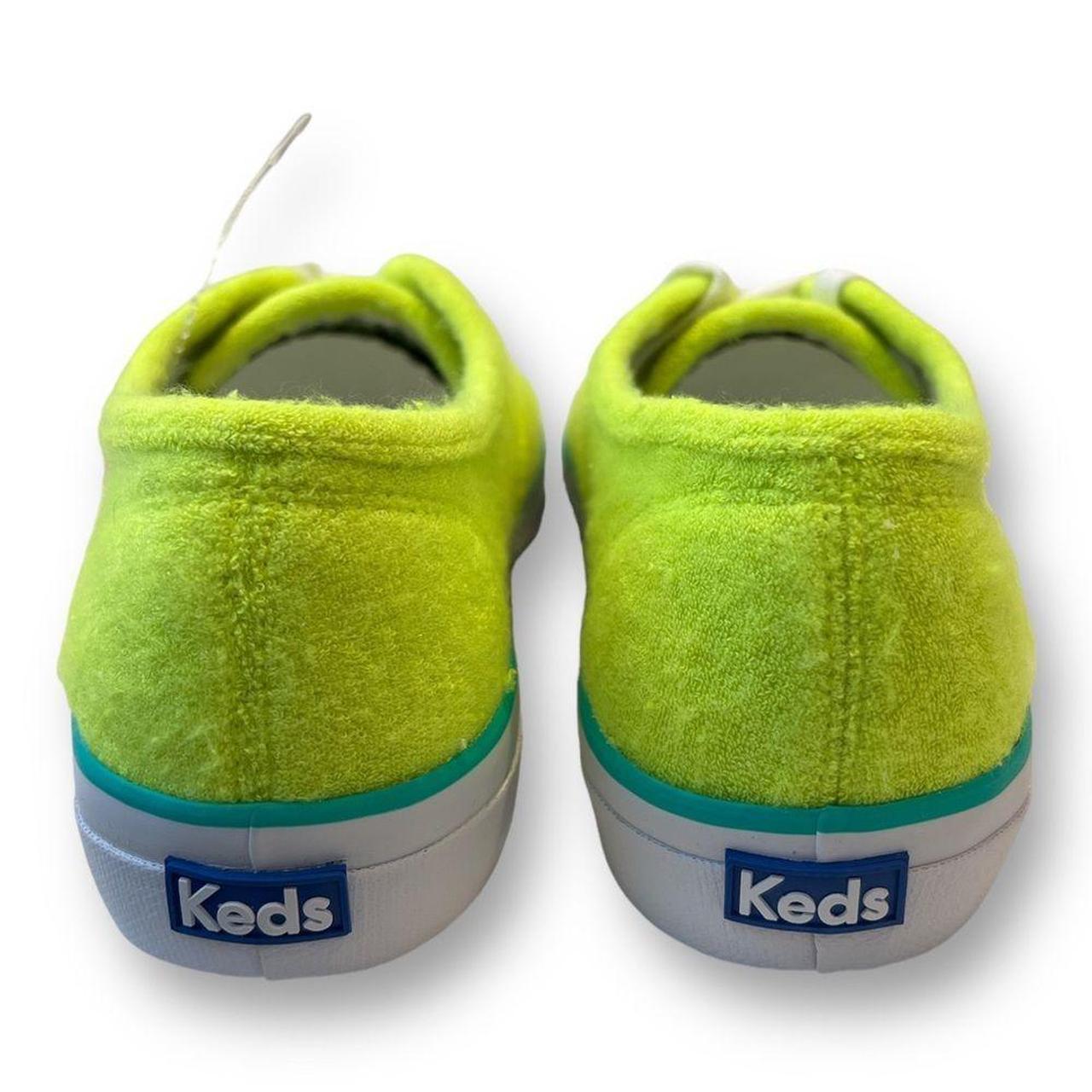 New without tags and does not include a Depop