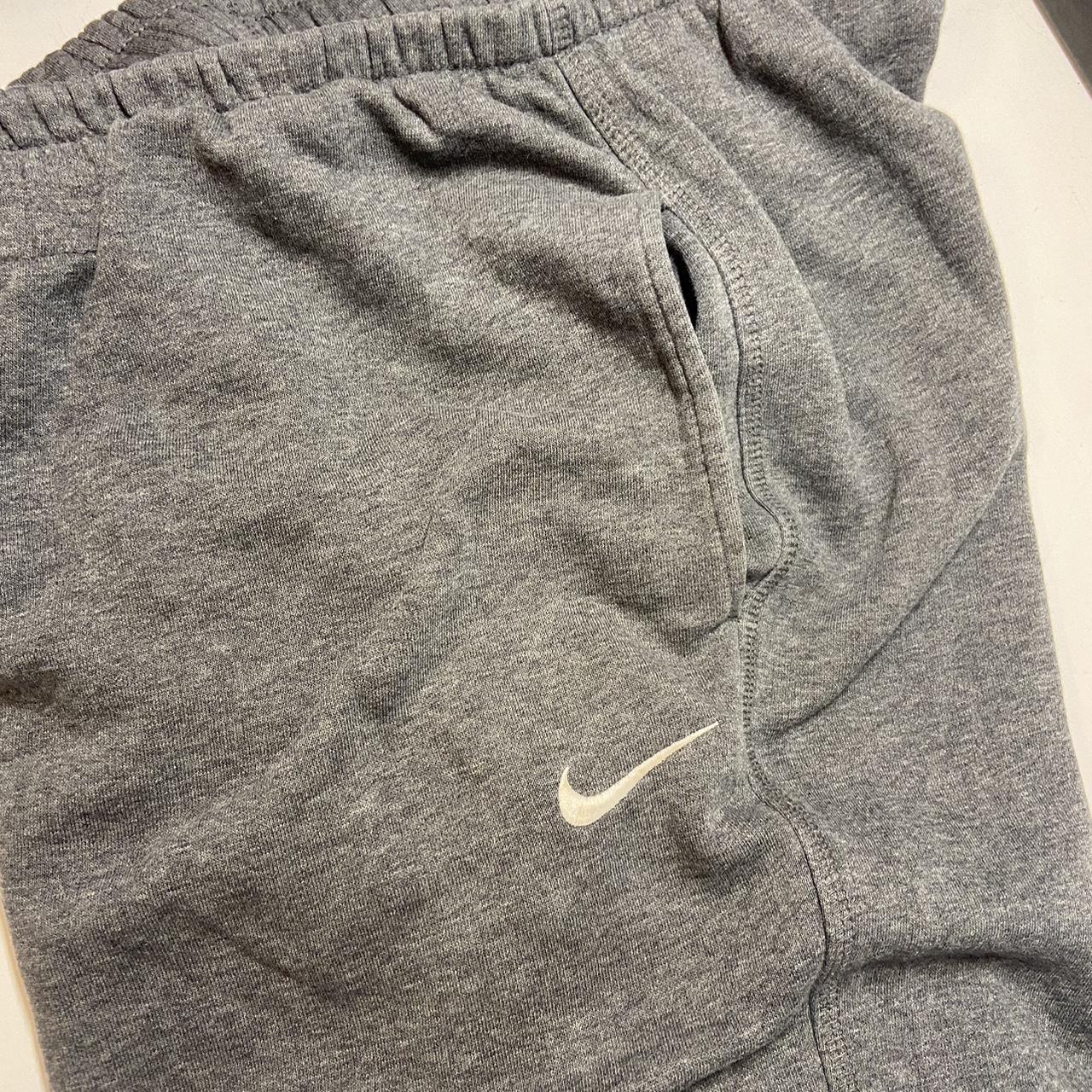 mens nike straight leg joggers