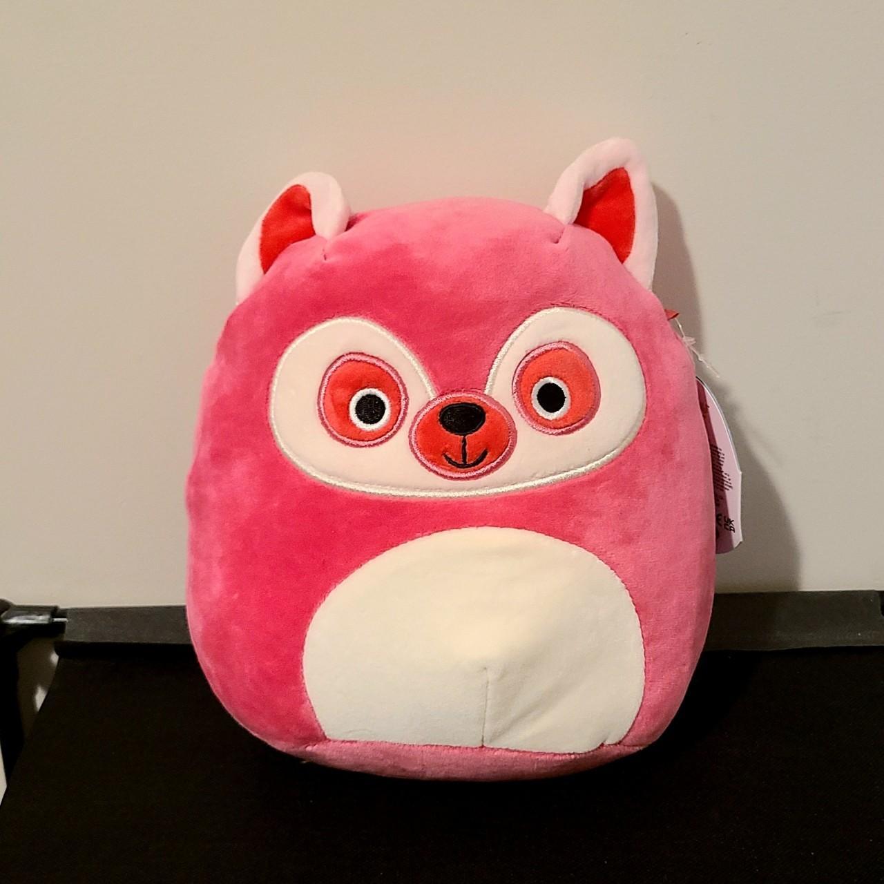 Squishmallows Lucia the 2024 Lemur 8