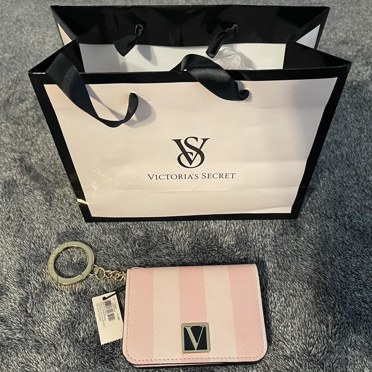 Victoria's Secret wallet Pink and white.... - Depop