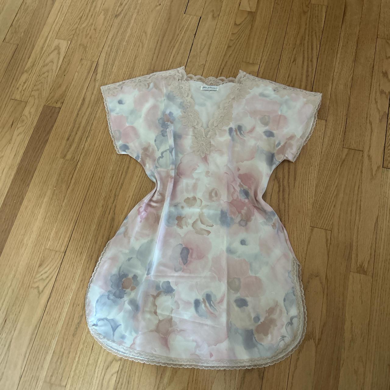 item listed by valli_vintage