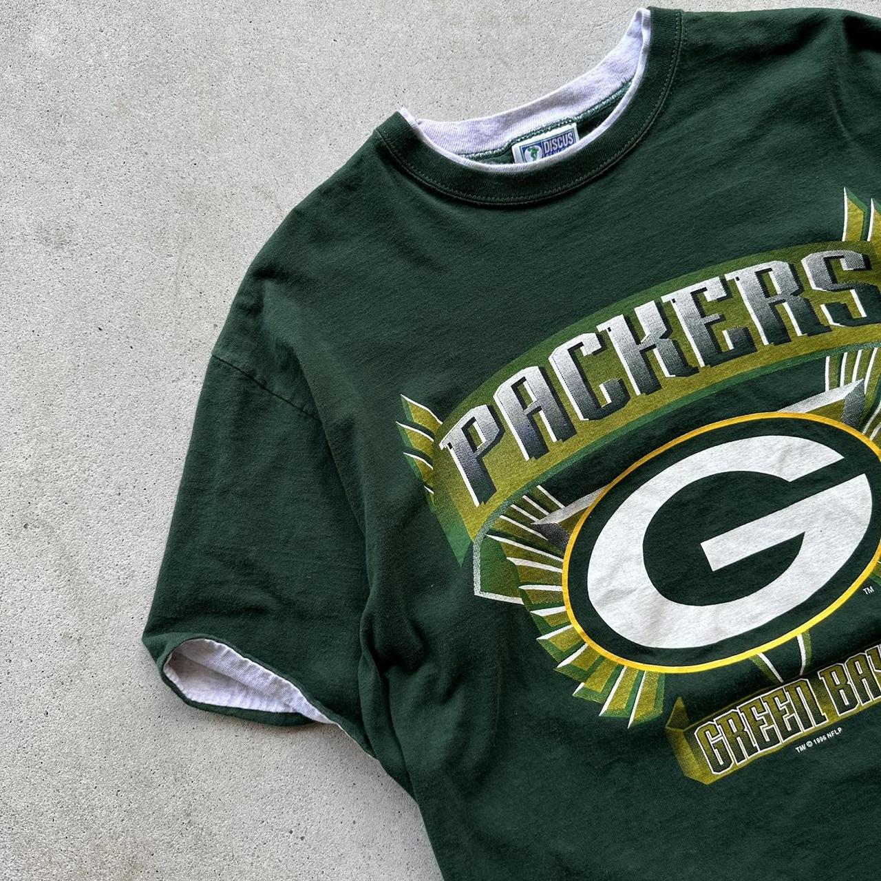 Lulu Grace Designs Green Bay Packers Inspired Glitter Top: NFL Football Fan Gear & Apparel M / Ladies V-Neck Tee