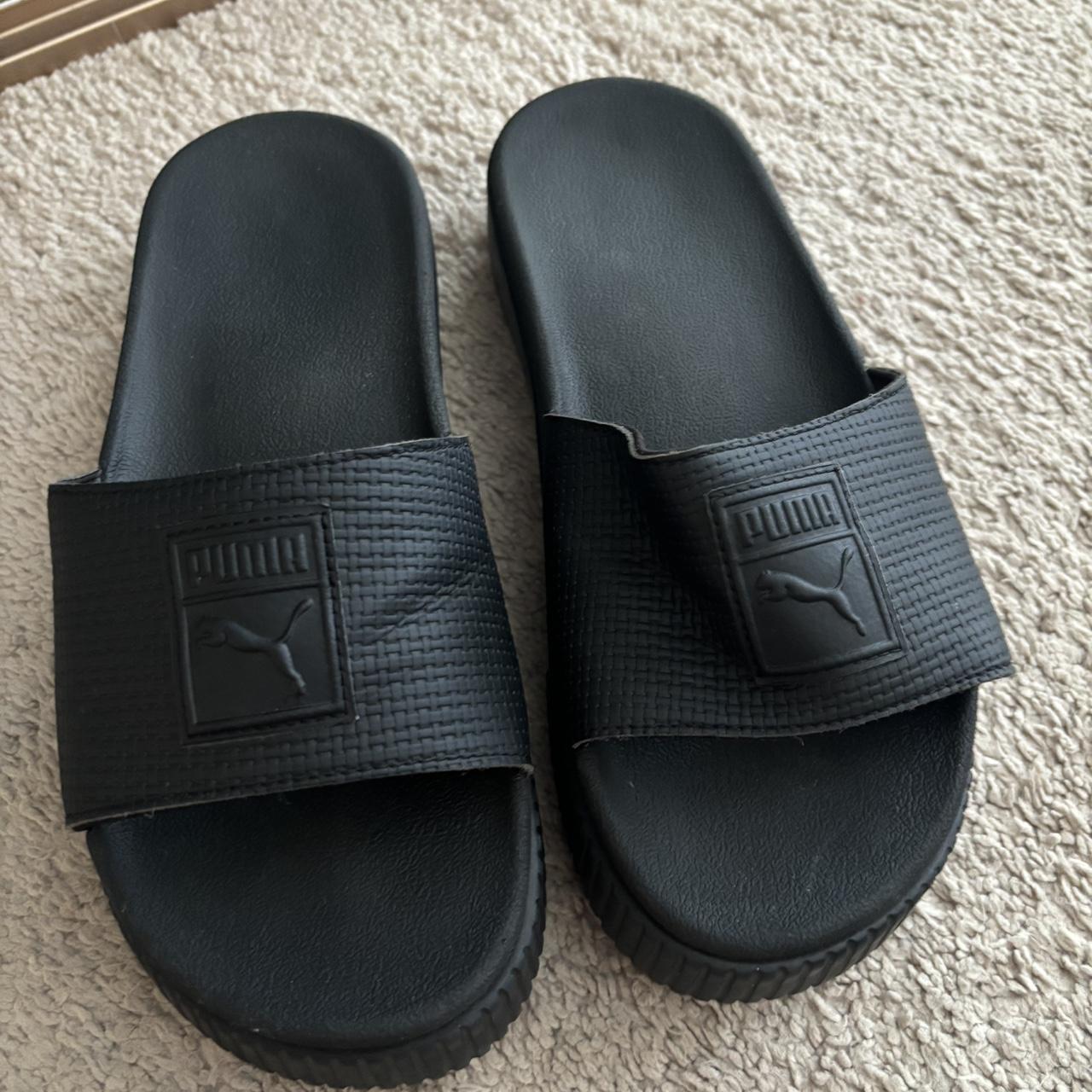 Puma slides women’s 8.5 good condition - Depop