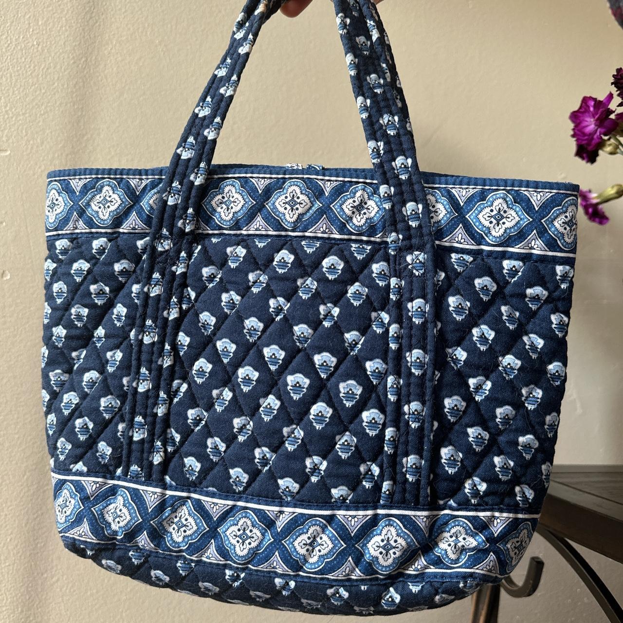 Blue Vera Bradley handbag 🫐 Perfect Condition Floral... - Depop