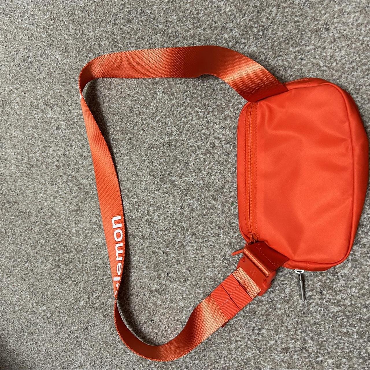 Lululemon Women's Orange Bag Depop